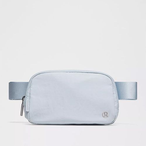 lululemon Everywhere Belt Bag Starch Blue